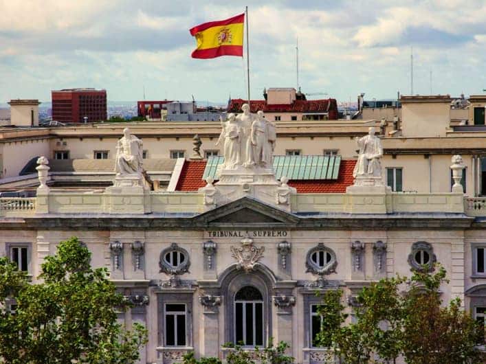El TS confirma la sentencia que condena al Banco de Sabadell a devolver más 10 millones de euros a Fernando Larios